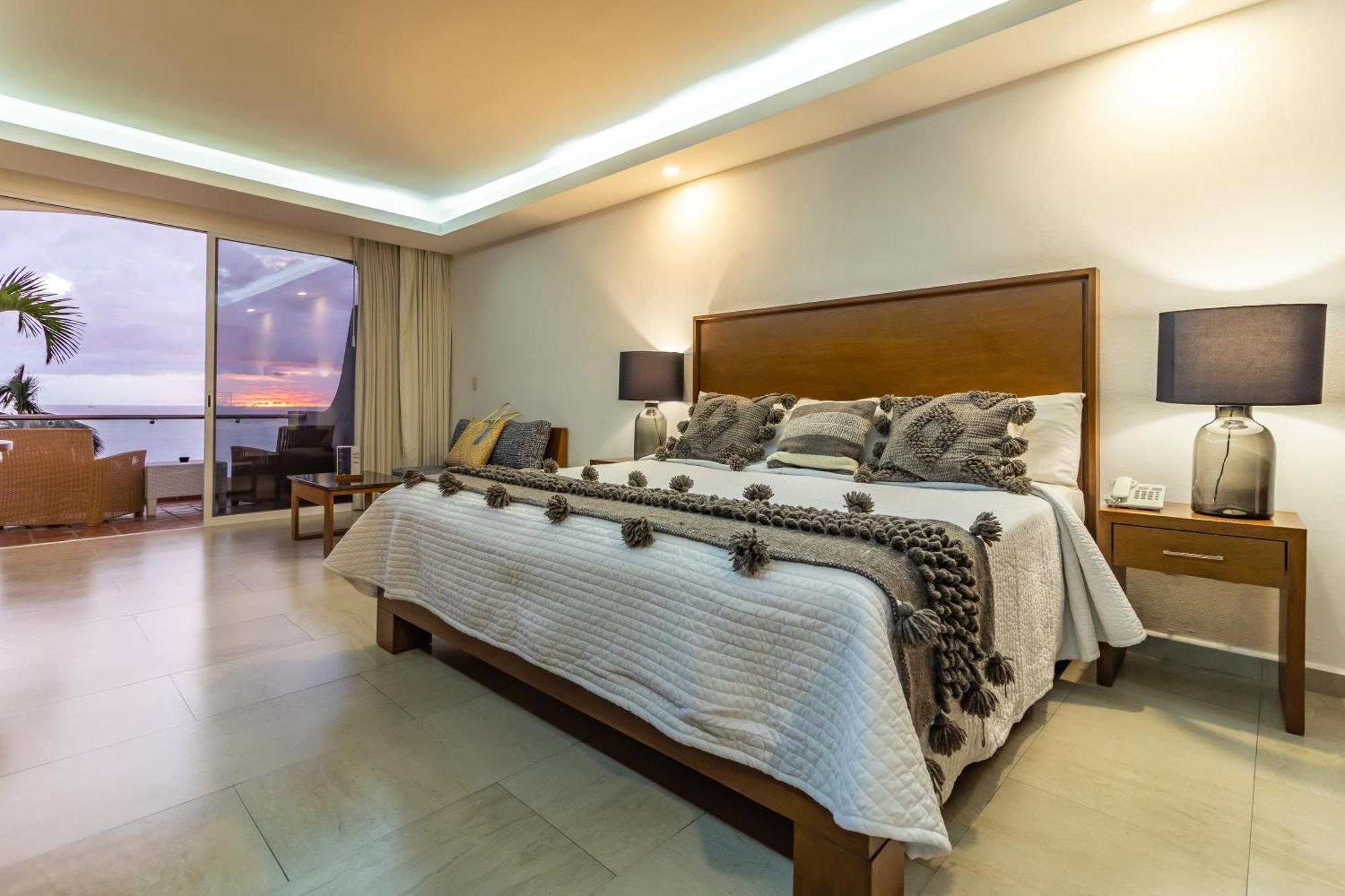 The Paramar Beachfront Boutique Hotel With Breakfast Included - Downtown Malecon Puerto Vallarta Eksteriør billede