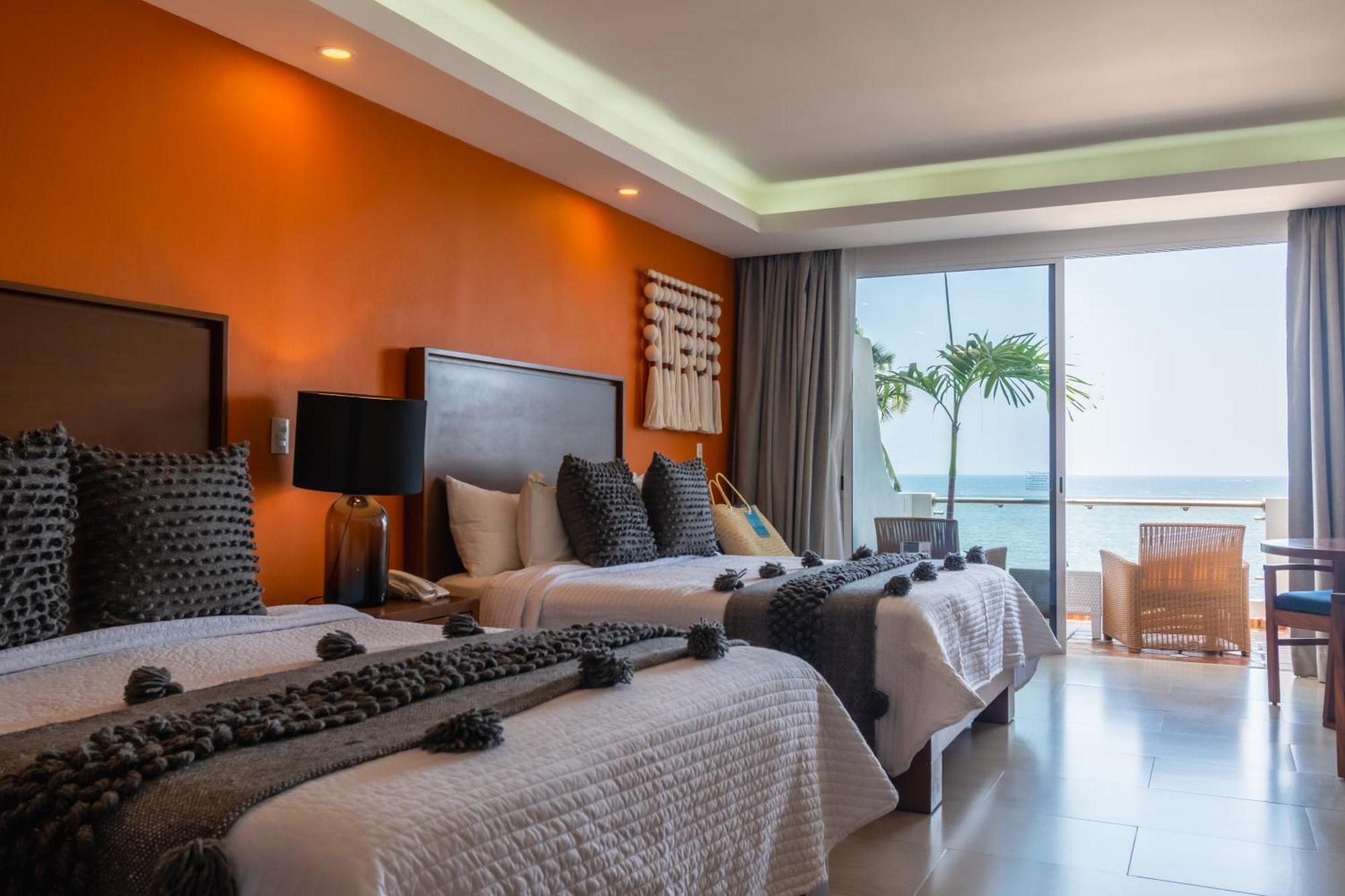 The Paramar Beachfront Boutique Hotel With Breakfast Included - Downtown Malecon Puerto Vallarta Eksteriør billede