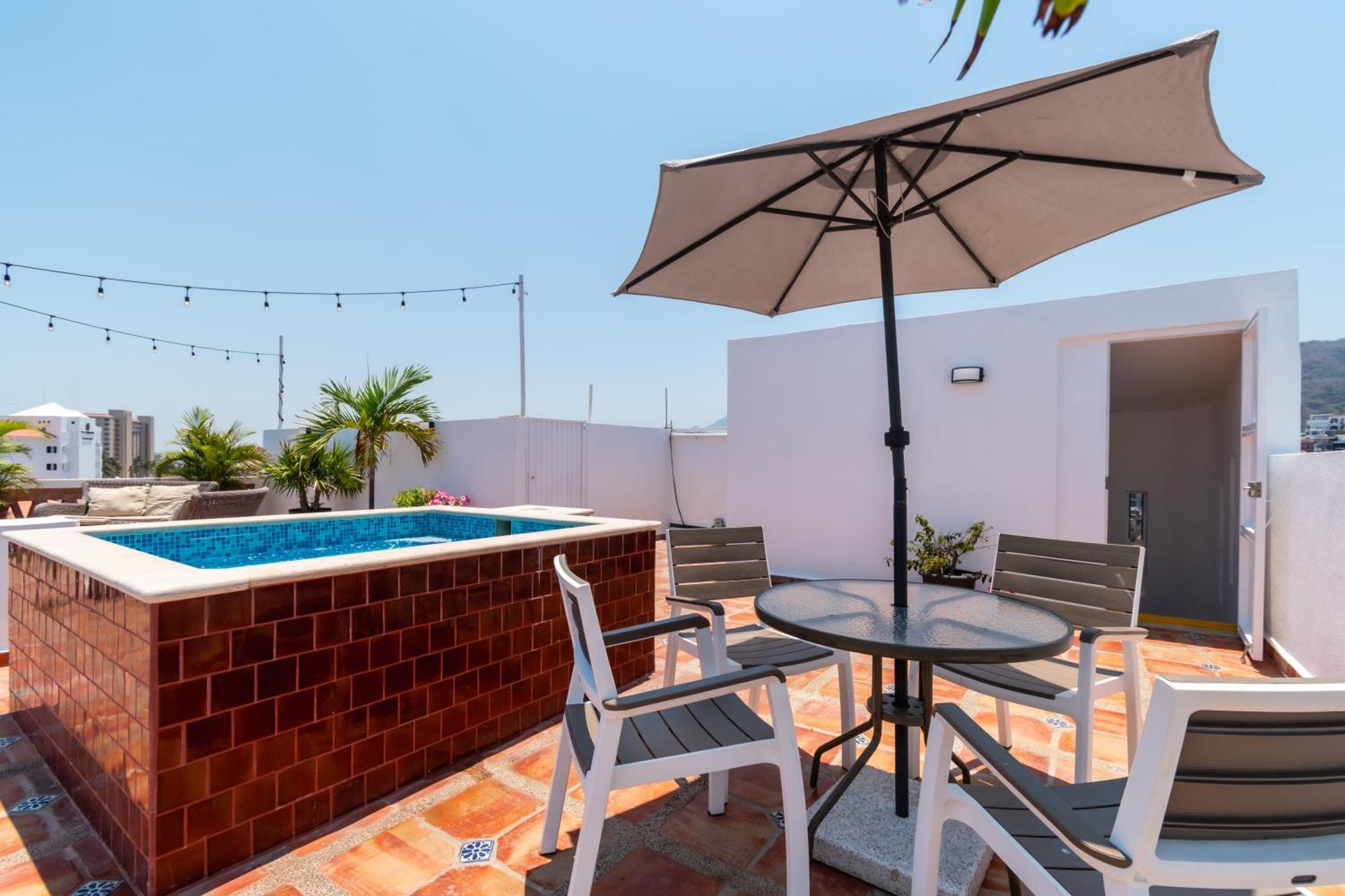 The Paramar Beachfront Boutique Hotel With Breakfast Included - Downtown Malecon Puerto Vallarta Eksteriør billede