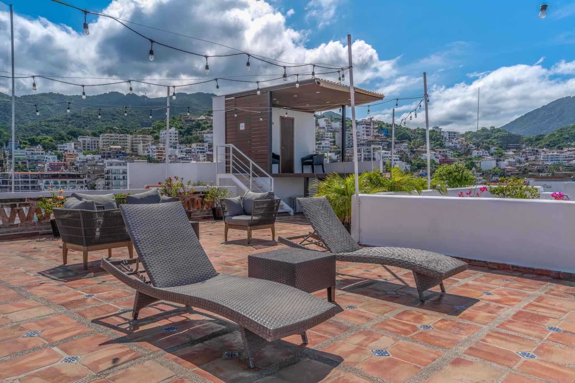 The Paramar Beachfront Boutique Hotel With Breakfast Included - Downtown Malecon Puerto Vallarta Eksteriør billede