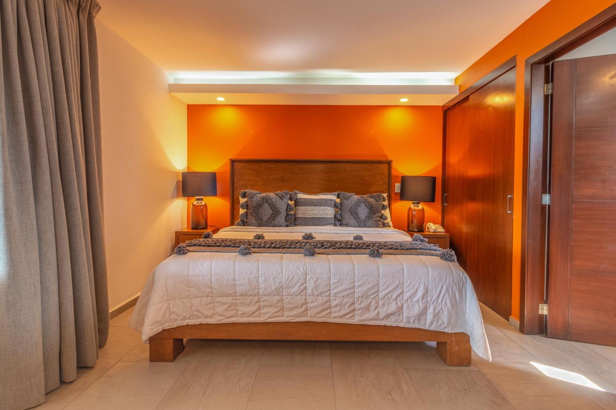 The Paramar Beachfront Boutique Hotel With Breakfast Included - Downtown Malecon Puerto Vallarta Eksteriør billede